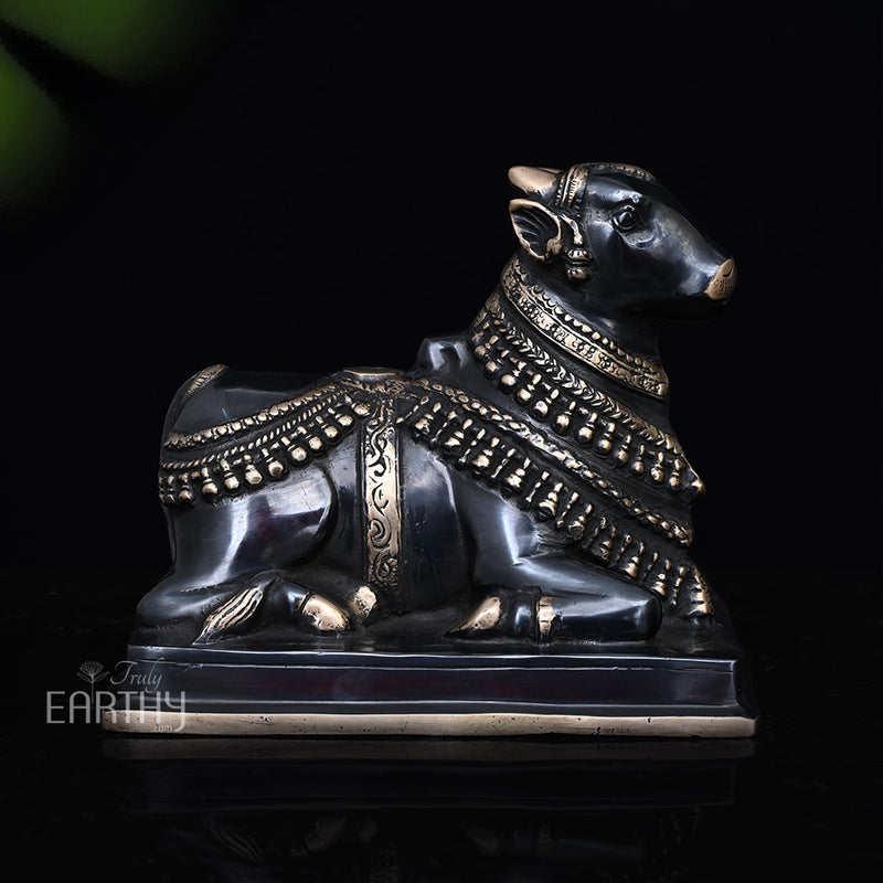 brass nandi statue